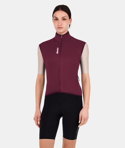 MAGIC - PACKABLE WATERPROOF VEST in Burgundy by Santini - Picture 2 of 5