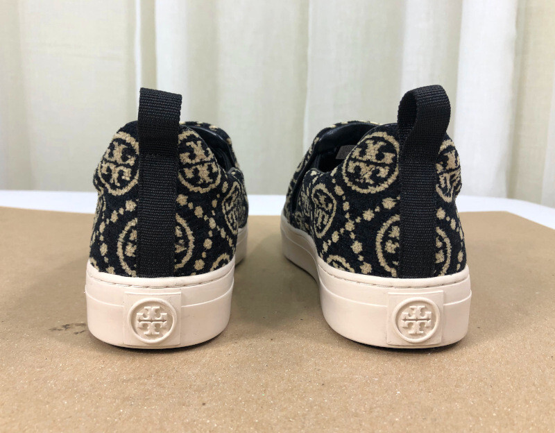 NEW TORY BURCH T Monogram Logo Slip-On Sneaker US 8 Black NEW TORY BURCH T Monogram Logo Slip-On Sneaker US 8 Black