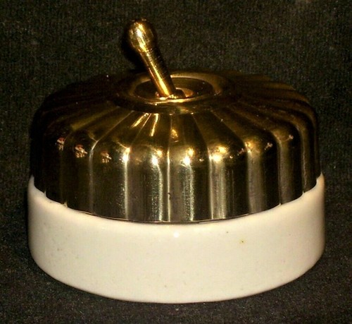 24 Vintage Ottone & Ceramica Elettrico Switch Button Set Cupcake Modello 1 Way - Foto 4 di 7