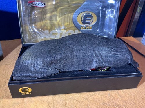 L10-20 DALE EARNHARDT JR #8 BUDWEISER/COCHE DE PRUEBA - ELITE 2005 CHEVY MONTE CARLO - Imagen 11 de 13