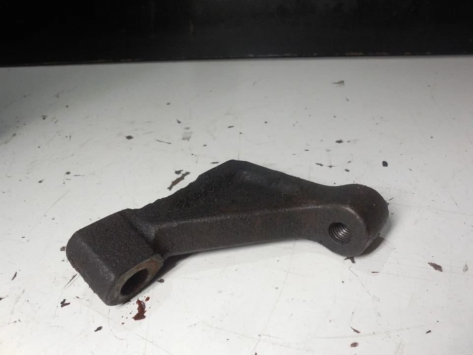 Soporte de montaje motor motor izquierdo 1160110895 73-80 mercedes-benz w116 450sel Foto 4 de 4