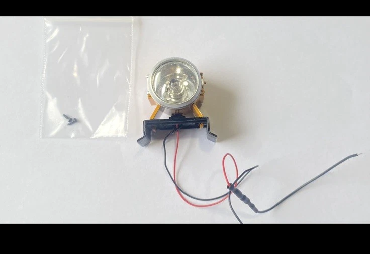 Bachmann G Scale - 4-6-0 Anniversary Loco - LED Headlight  Assembly -Directional - Image 2 of 4