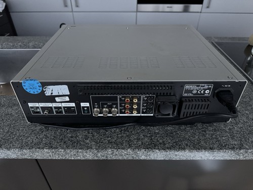 Sony DSR-30P High-End DVCAM / DV / miniDV Recorder - Bild 6 von 13