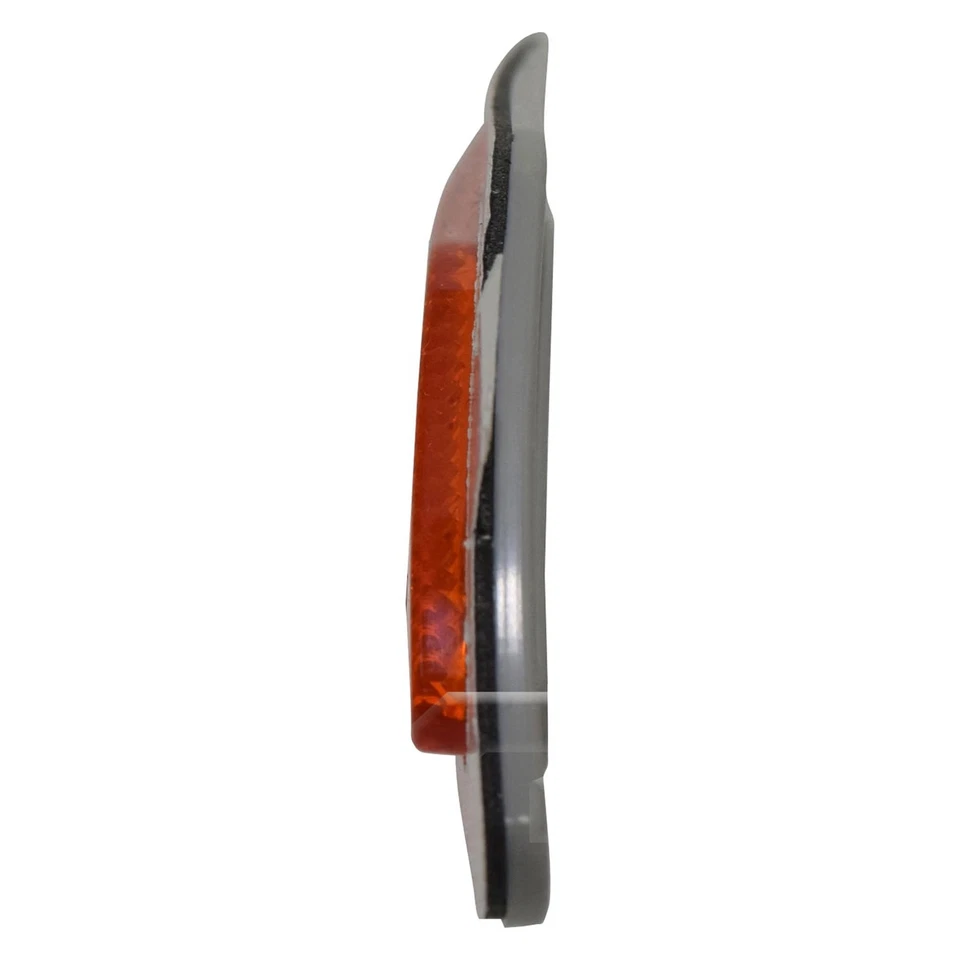 For BMW 328i 12-16 TYC Front Passenger Side Bumper Reflector CAPA Certified - Imagem 4 de 4