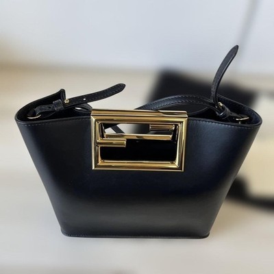 FENDI Way Small Shoulder Bag Black Leather Gold Magnetic Logo