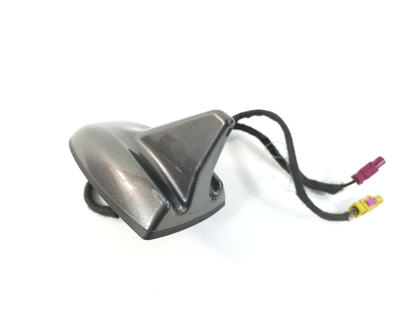 Maserati Ghibli 2019 M156E RWD 3.0 L Roof Shark Fin Radio AM FM Antenna OEM