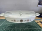 Pyrex Town and Country 1 1/2 Qt Casserole Ovenware 35 split Dish, Vintage