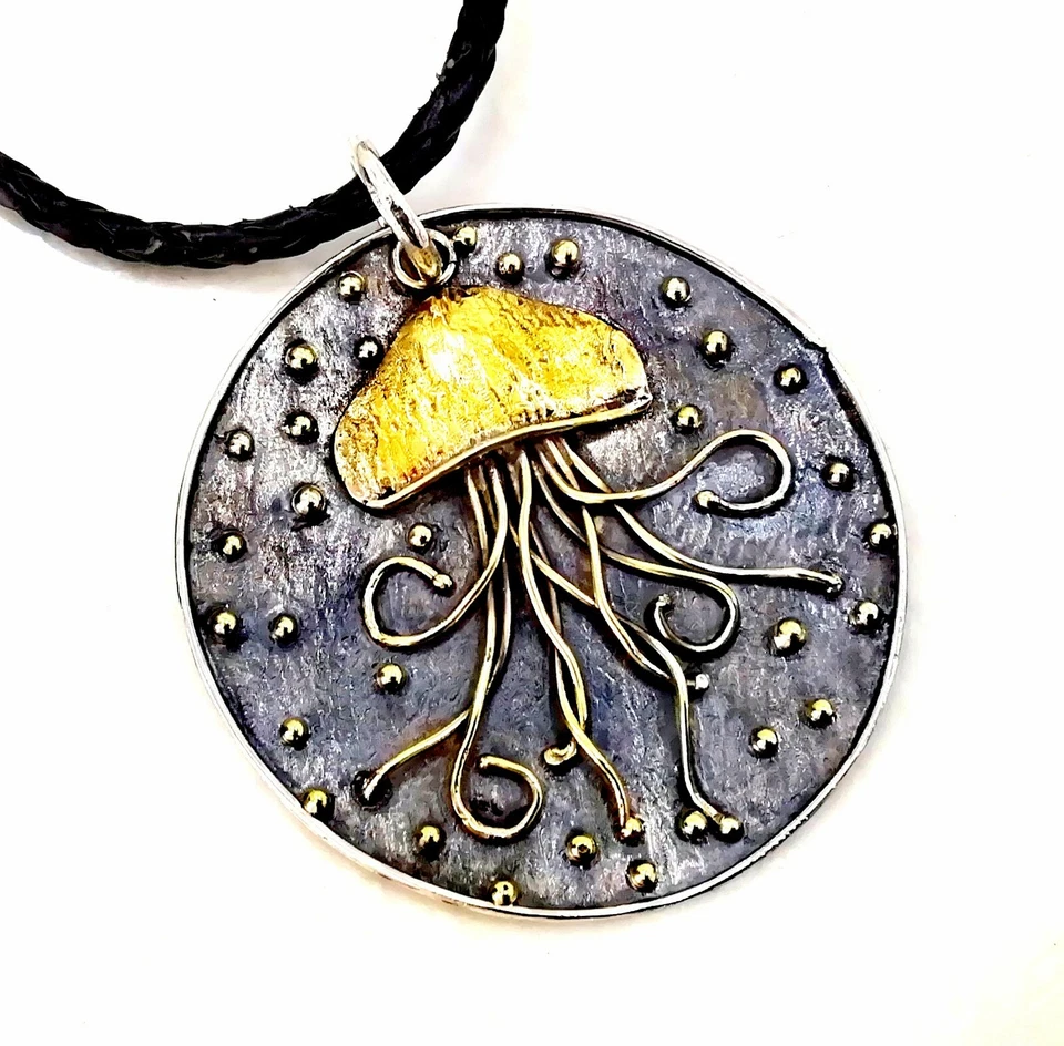 COLLANA CIONDOLO DONNA MEDUSA IN ARGENTO 925 E BRONZO ARTIGIANALE DA COLLEZIONE - Immagine 4 di 4