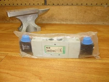 Numatics L23BB652O *NEW* Pneumatic Solenoid Valve 110VAC