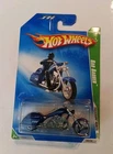 VINTAGE HOT WHEELS 2009 "TREASURE HUNT" BAD BAGGER MOTORCYCLE MINT ON CARD