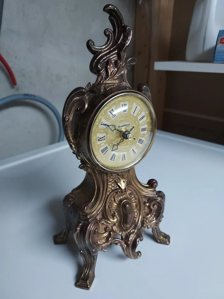 Reloj eléctrico dorado de diseño francés vintage convertido a batería. ¡Inalámbrico! Foto 2 de 4