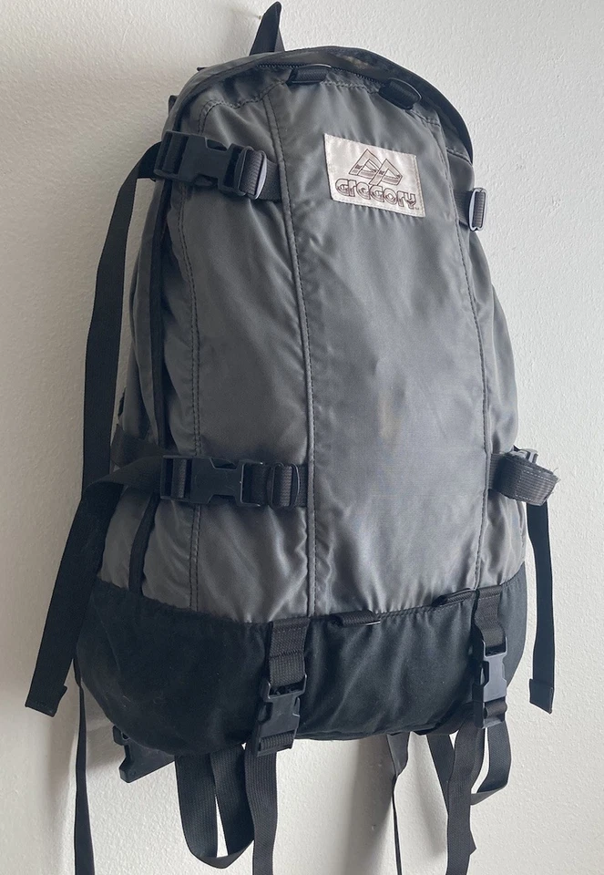 Mochila de día y medio Gregory años 80 de colección 33L gris hecha en EE. UU. Foto 2 de 4
