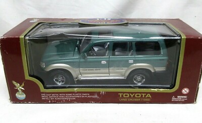 NRFB ROAD LEGENDS 1:18 1992 TOYOTA LAND CRUISER SUV GREEN RARE REPLICA  DIE-CAST