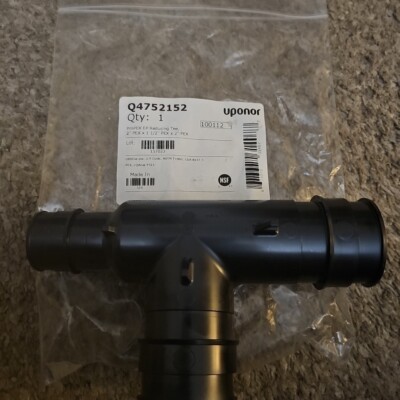 Uponor Q4752152 EP Reducing TEE 2  X 11/2  X 2  Wirsbo ProPex Brand New