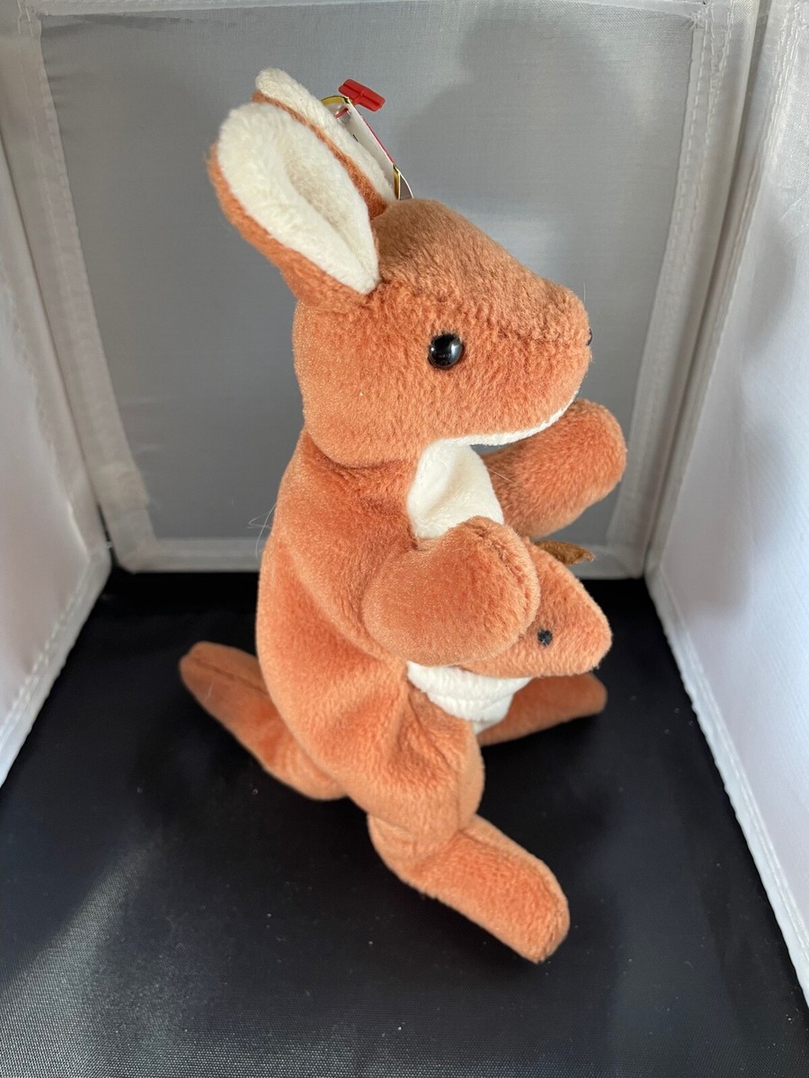 Beanie Baby Kangaroo Date of Birth November 6, 1996 Retired