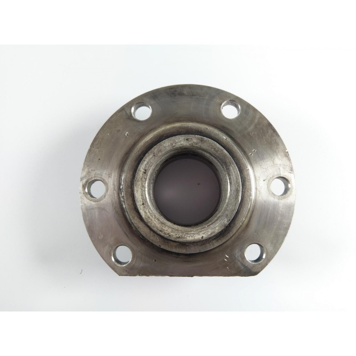 Moto Guzzi V7 850 GT - Cardan rear wheel driver drive