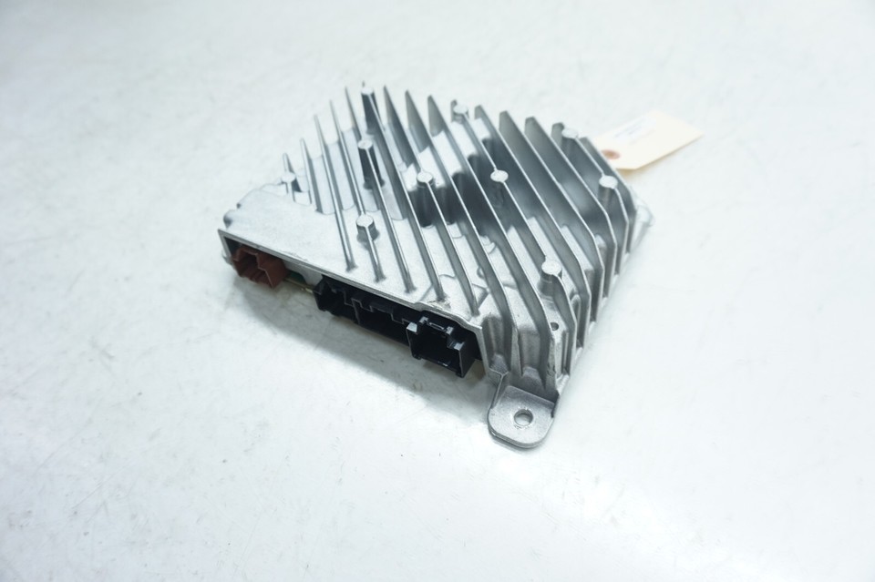 2020-2024 Cadillac CT5 OEM Right Rear Bose Radio Audio Amplifier ...