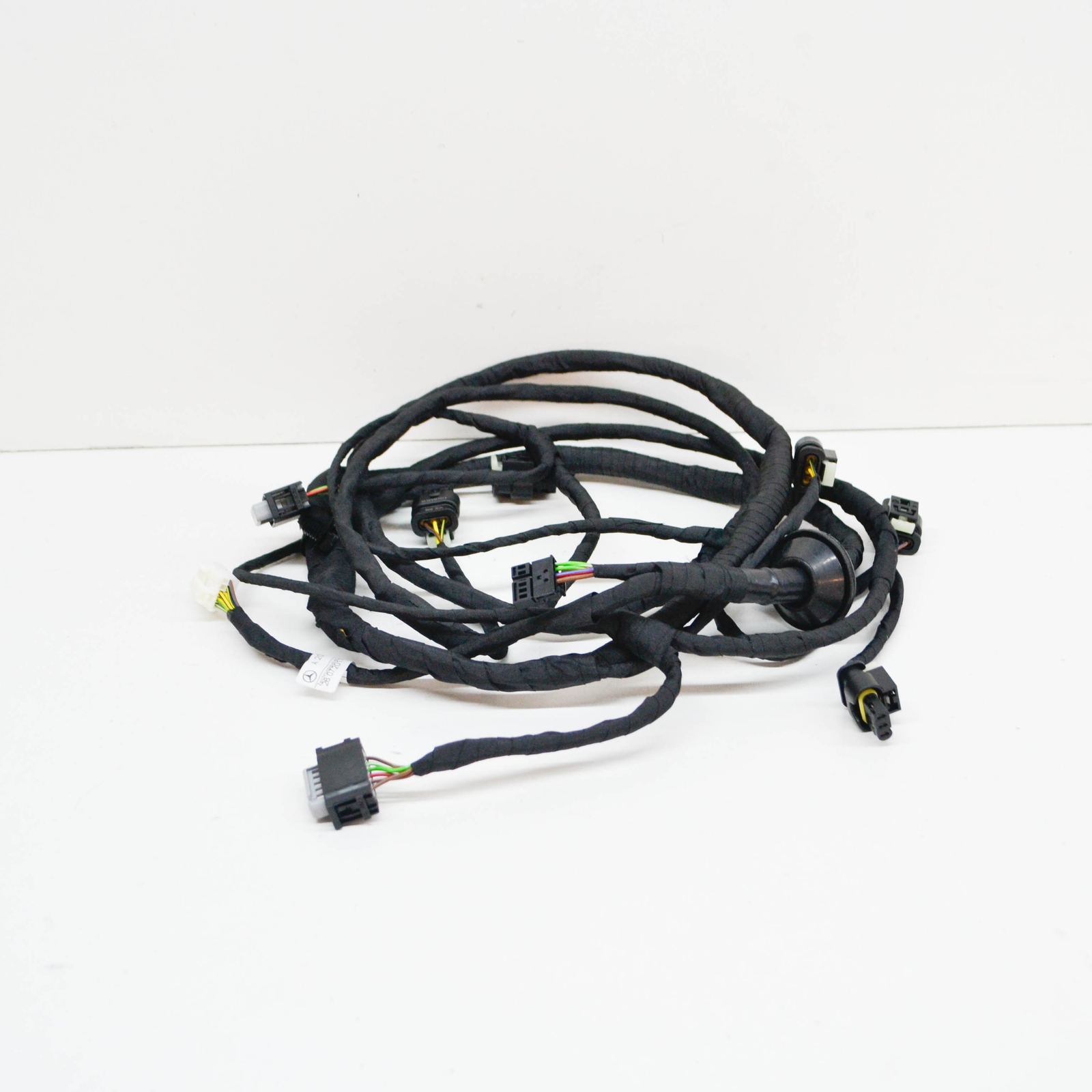 MERCEDES-BENZ E-CLASS Coupe C207 Rear Parking Sensor Wiring A2074401508