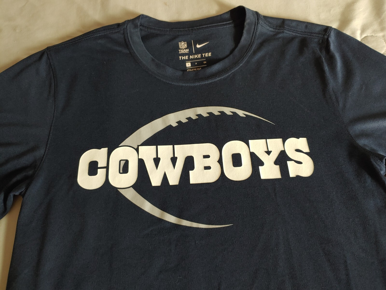 Nike Dallas Cowboys NFL Men's Shirt Legend Icon Dri-Fit Performance Small Used thumbnail 11