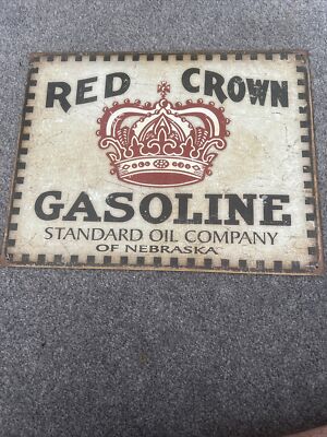 Red Crown Benzinschild