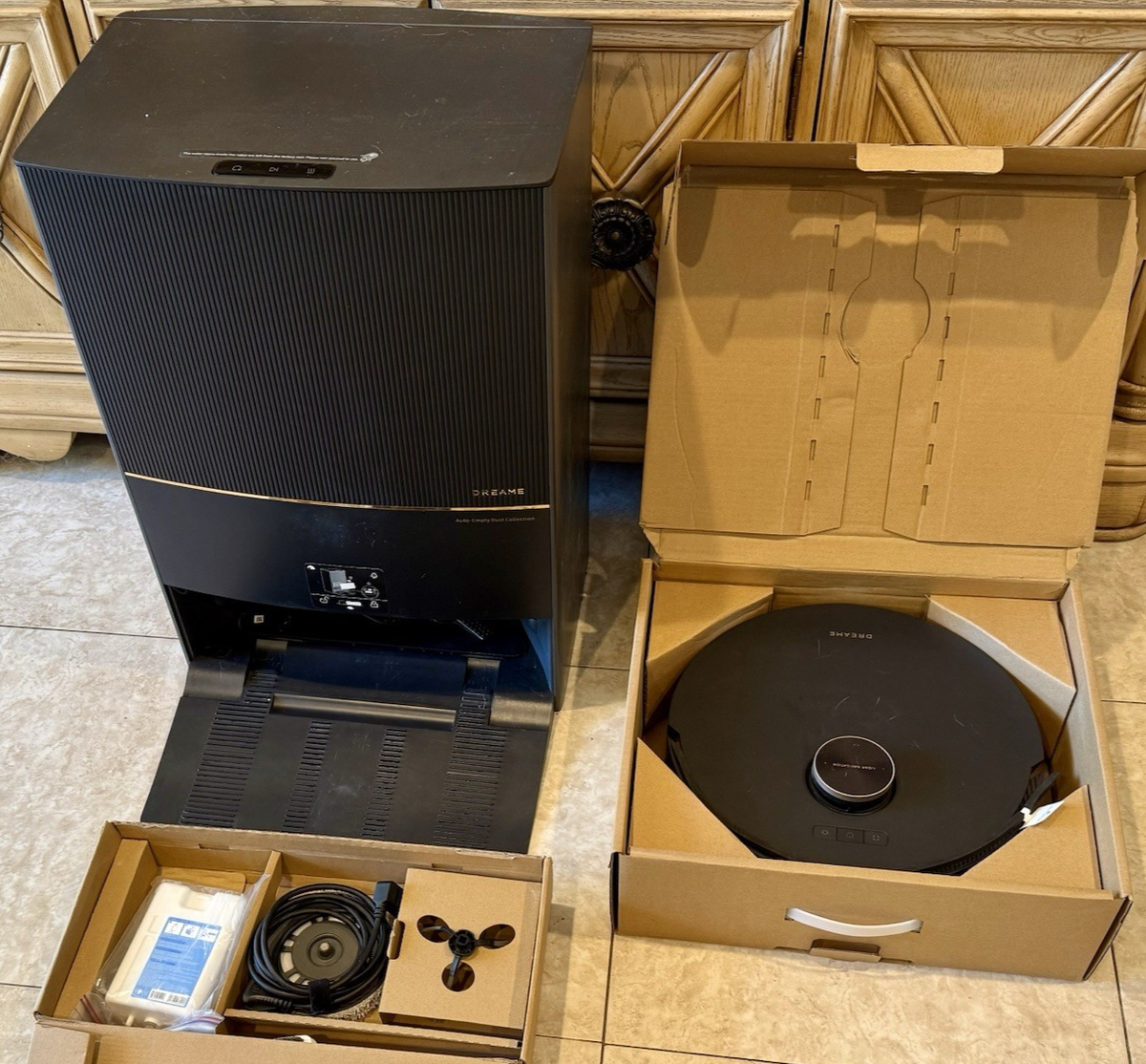Dreame L20 Ultra Robot Vacuum & Mop - DreameTech - For Parts or