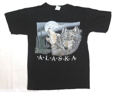 Alaska Vintage T Shirt 1990's Howling Wolves Snow And Moonlight Nature