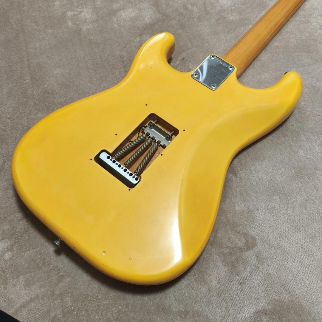 Fender ST-67 E serial 1986 Stratocaster Vintage collection