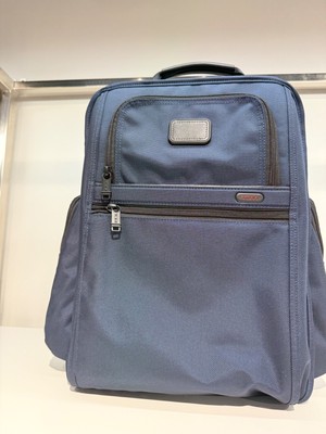 未使用 TUMI バックパック ブルーライン 中古・古着通販】TUMI (トゥミ) ナイロンバックパック ブルー サイズ