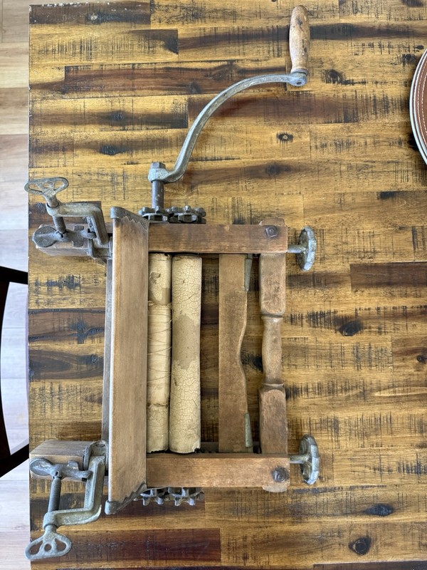 Antique Portable Wooden Clothes Wringer Top-Loading Manual Clamp Mount 1890-1919
