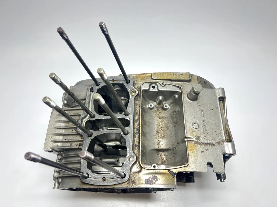 Bloque de motor cárter estuches motor OEM 2000 Suzuki GS500E 1989-2000 Foto 2 de 4