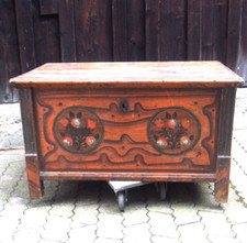 Bauerntruhe antik, bemalte Truhe