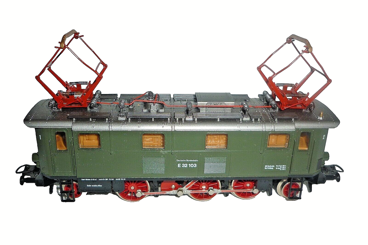 Locomotive Miniature Roco 14145 – A. Br 132, échelle HO, NEUVE