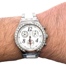 SWATCH - SWISS MADE  - DIAMOND - WATER RESISTANT - CHRONOGRAPHE -  Ø40MM