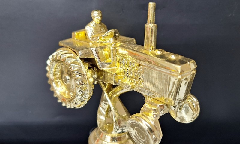 1 Gold Coated Plastic Tractor Trophy Toppers John Deere Alis Chalmers