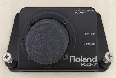 Roland KD-7 Kick Trigger elektronisches Schlagzeug Percussion Test abgeschlossen