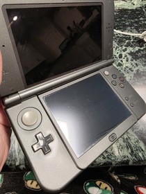 New Nintendo 3DS XL Console English US  Version TESTED Bundle *Has Wear* 