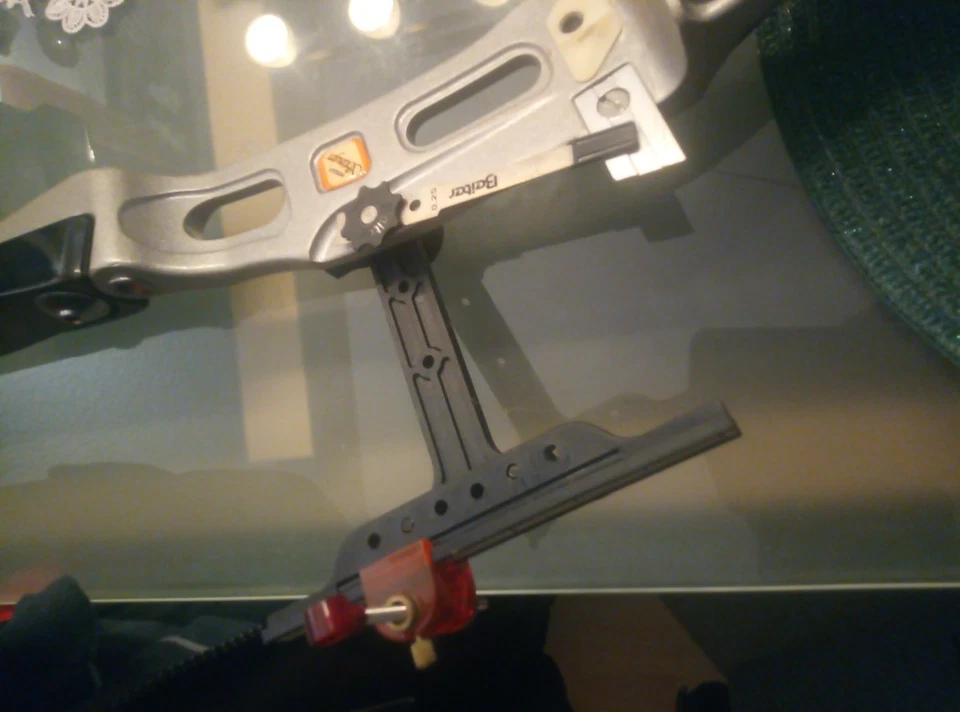 Sportbogen Set Hoyt Gold Medalist T/D Recurve Bogen mit Zubehör - Bild 3 von 4