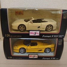 Ferrari 1/24 Maisto Maisto set of 2
