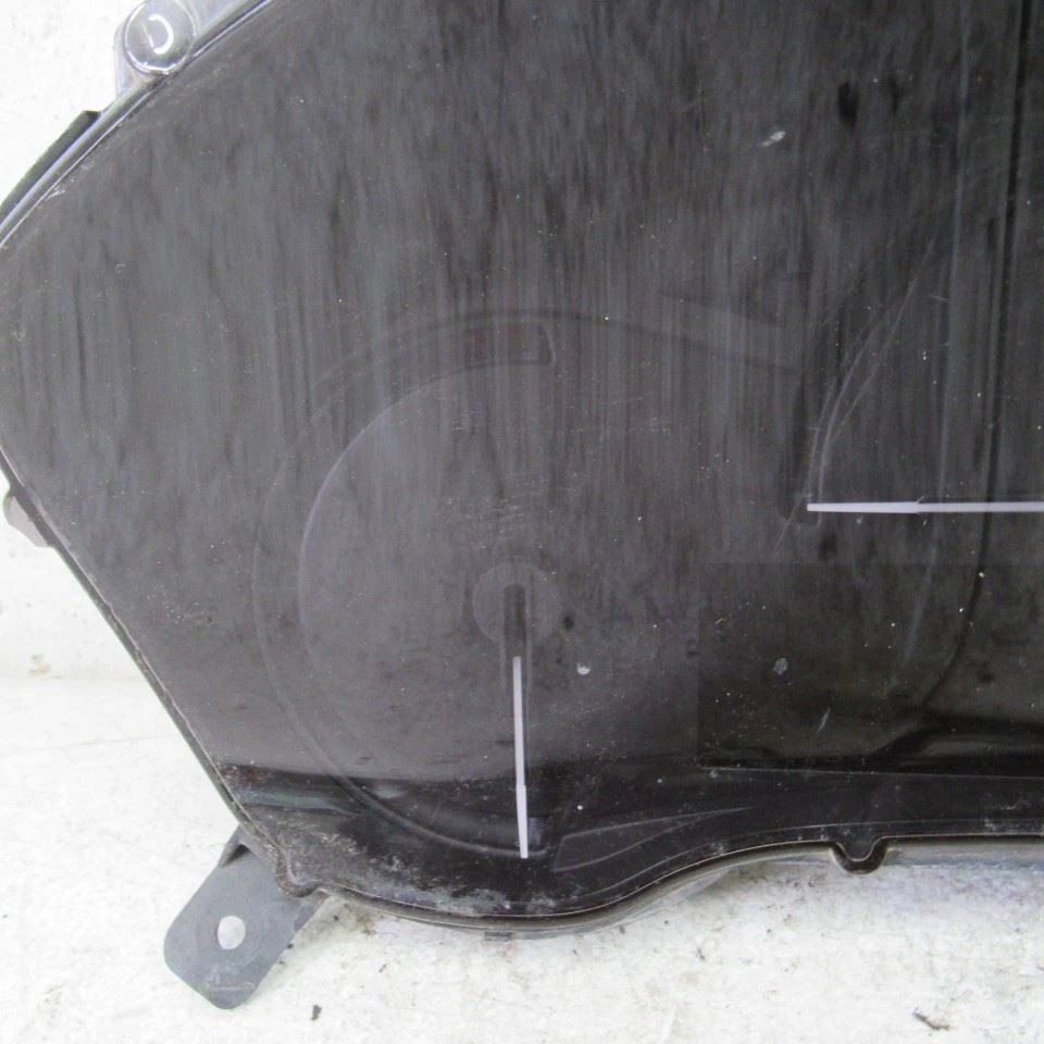 Velocímetro cuadro de instrumentos medidor MPH ID 23212601 2015 Cadillac SRX Foto 2 de 4