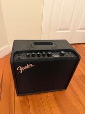 Fender Mustang LT25 used but in great conditi...