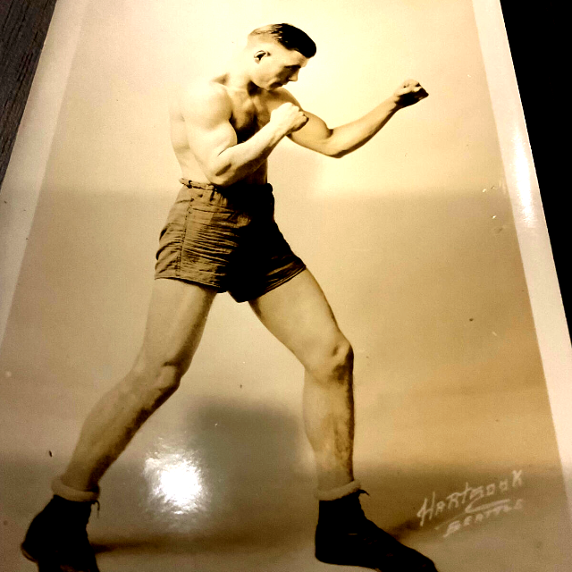 VINTAGE BOXING