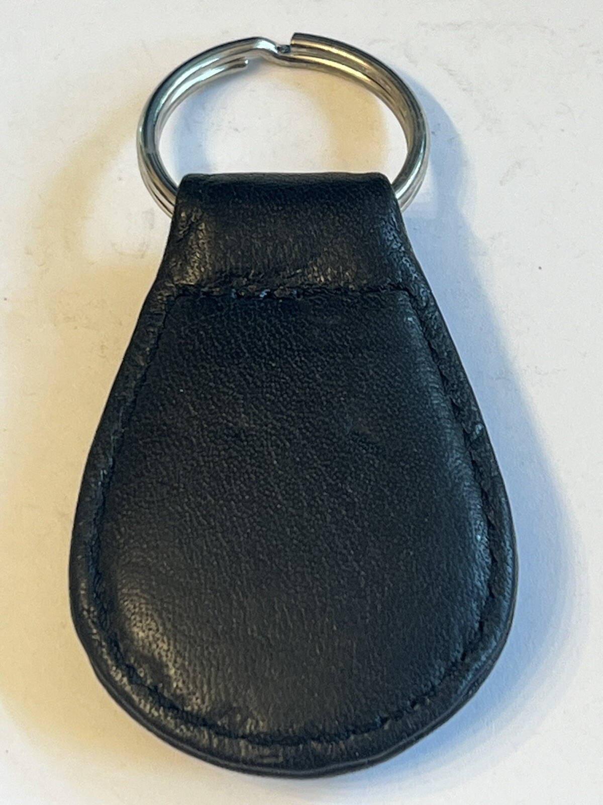 RARE 1999 LIMITED EDITION 35th ANNIVERSARY”FORD”MUSTANG CLOISONNÉ KEYCHAIN LQQK