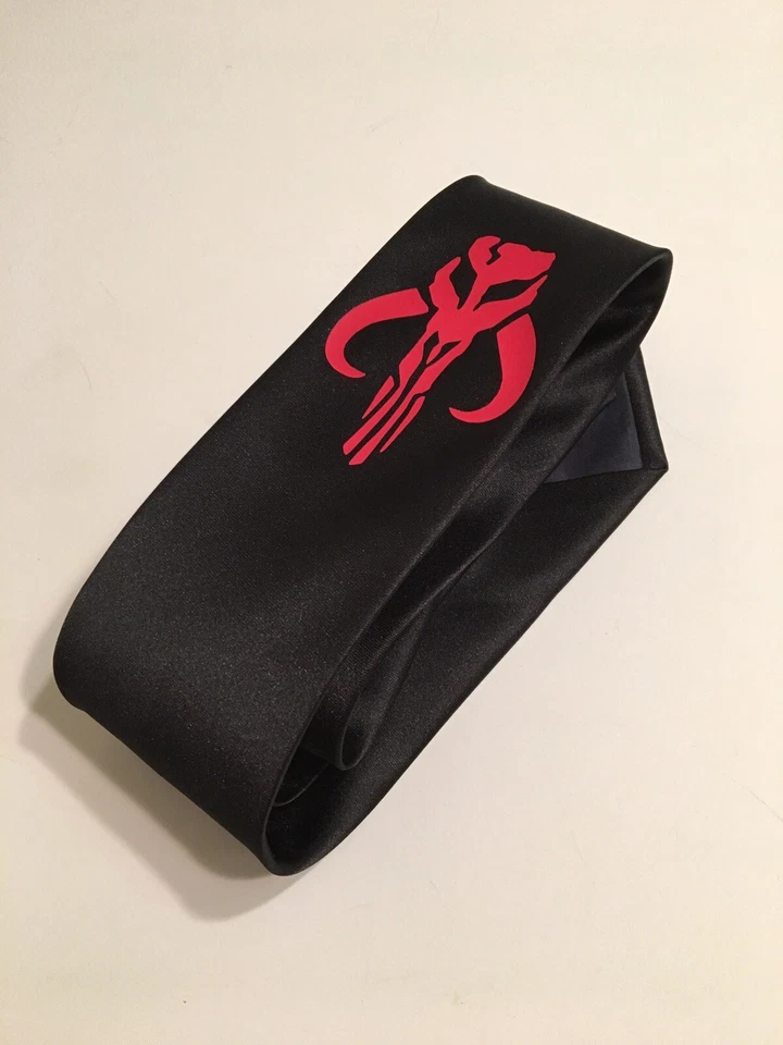 Corbata Calavera Roja, Corbata Estrella, Nueva, Genial Foto 2 de 4