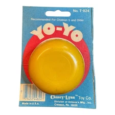 Vintage Chasey Lynn Yellow Yo Yo T824 Sealed Card 1980s USA Toy Collectible