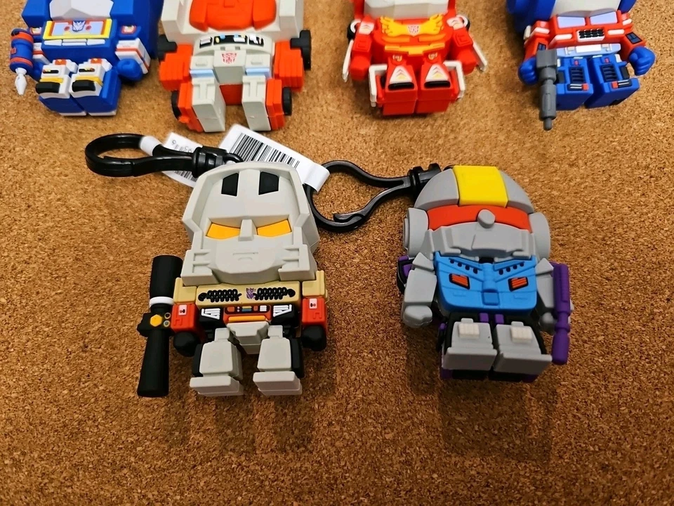 Transformers 40 Aniversario Figura 3D Bolsa Clip Abierto Nuevo Lote de 6 Foto 2 de 4