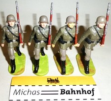 4x Soldaten marschierend Gewehr hoch Elastolin Kunststoff 8,5cm #7 KB4 å