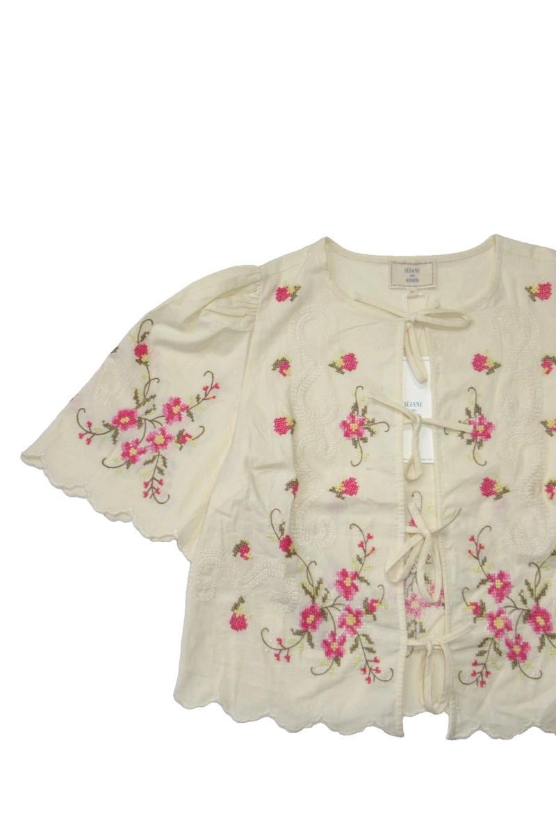 NWT Sezane ama Andion Zelia Blouse in Rose Embroidered Tie Front