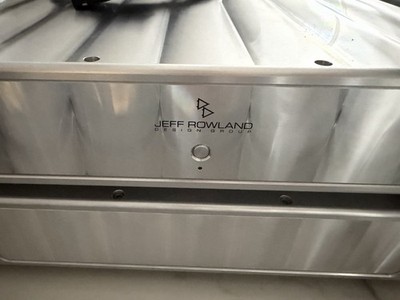 Jeff Rowland Design Group Model 12 Power Amplifiers   Audiophile Grade (PAIR)