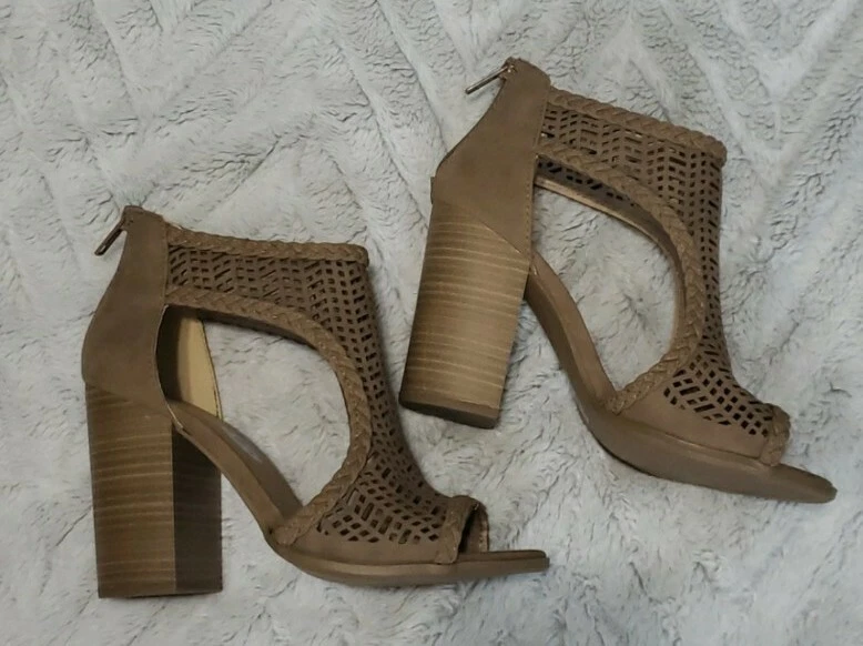 Soda heels sale