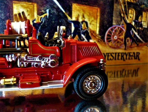 1920 MACK AC FIRE ENGINE YFE01 limited 1993 Matchbox series. - Picture 5 of 6